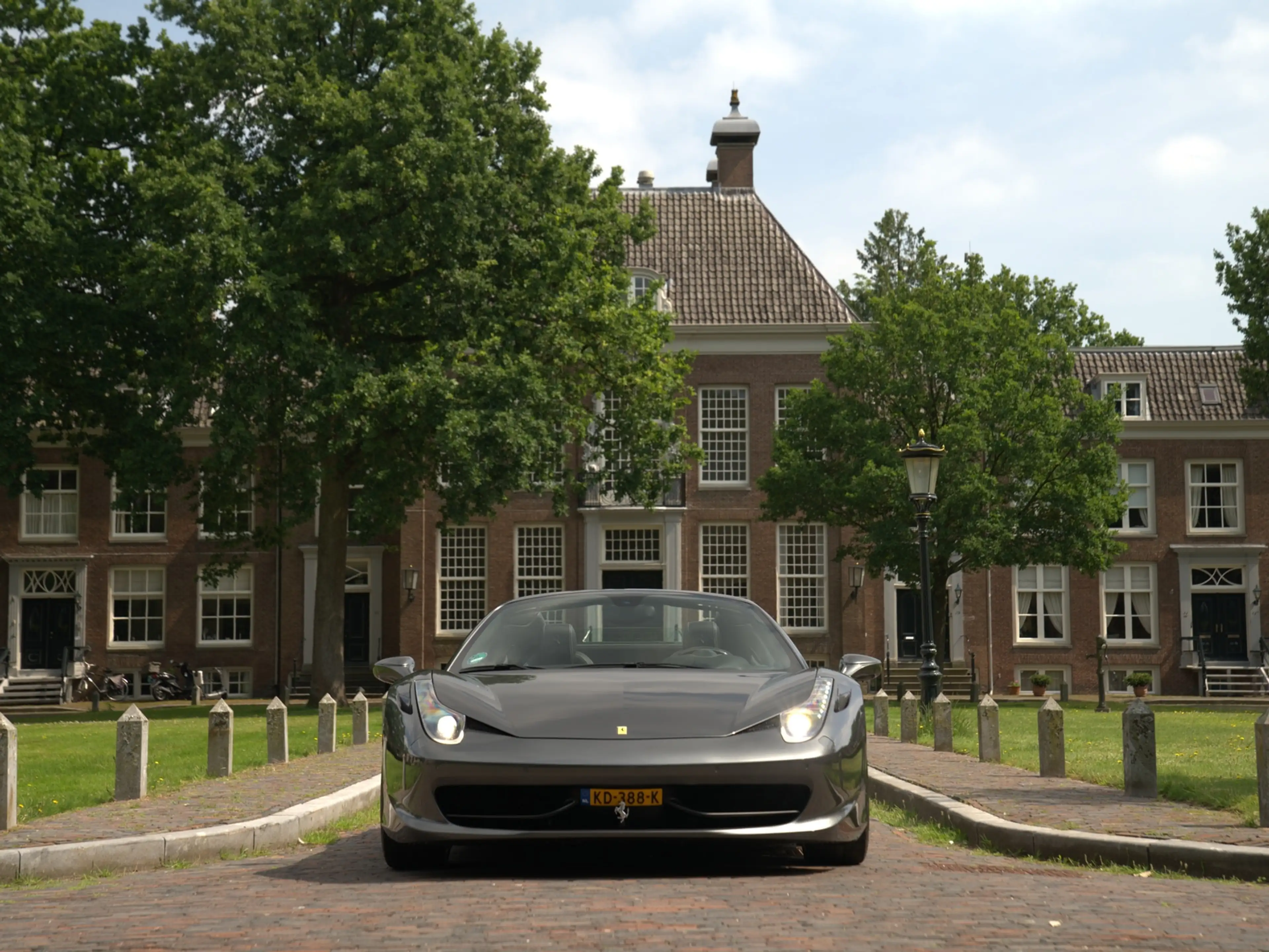 Ferrari 458 4.5 V8 Spider — photo 20