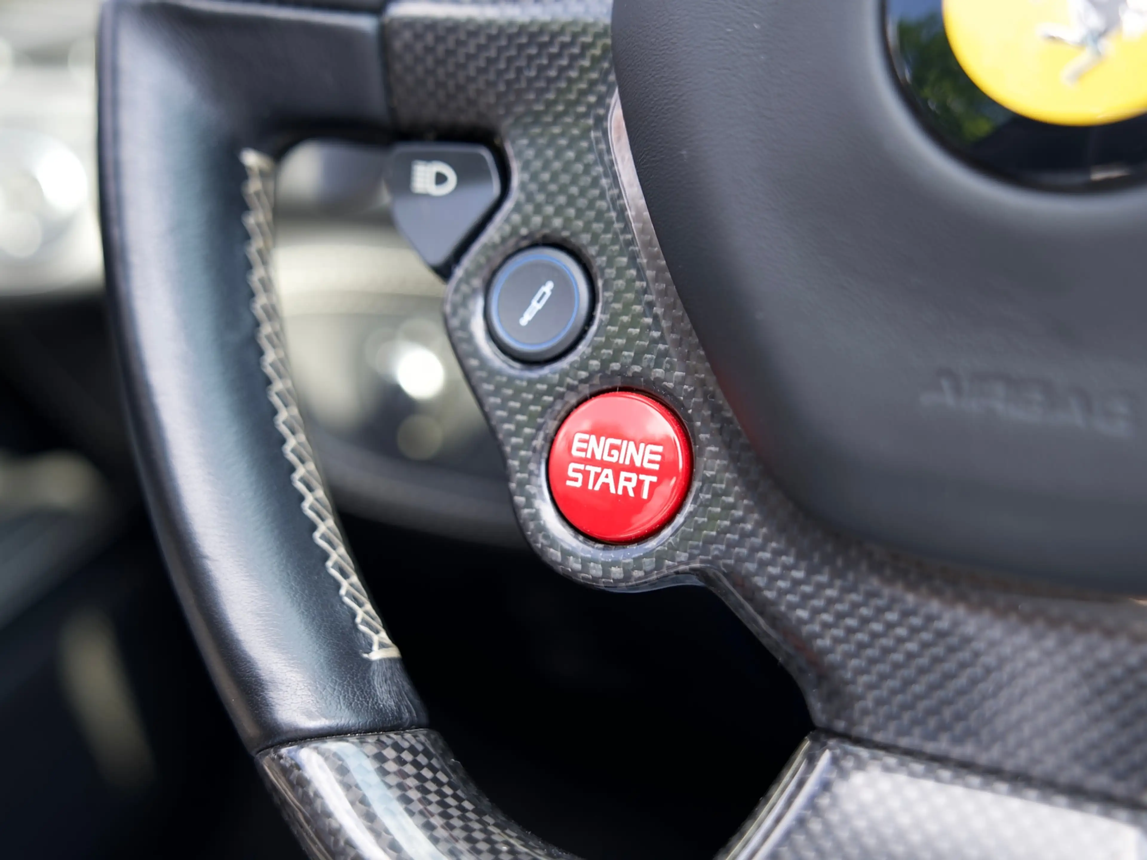 Ferrari 458 4.5 V8 Spider — photo 21