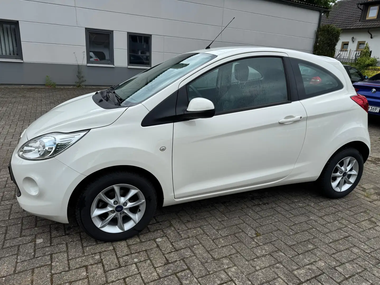 Ford Ka/Ka+ Cool & Sound aus zweiter Hand Bílá - 2
