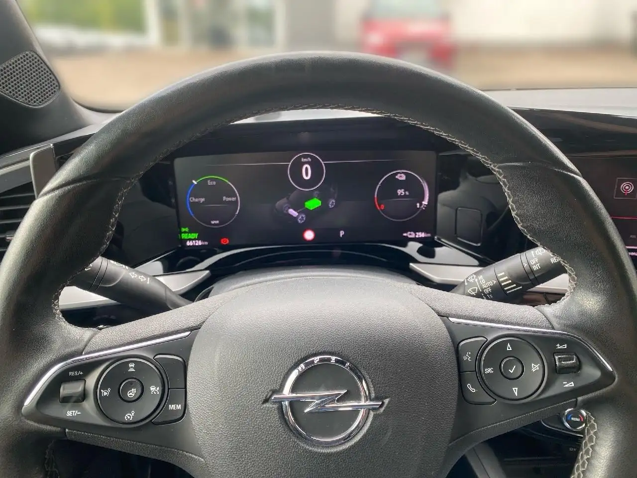 Opel Mokka e Ultimate, миниатюра 8