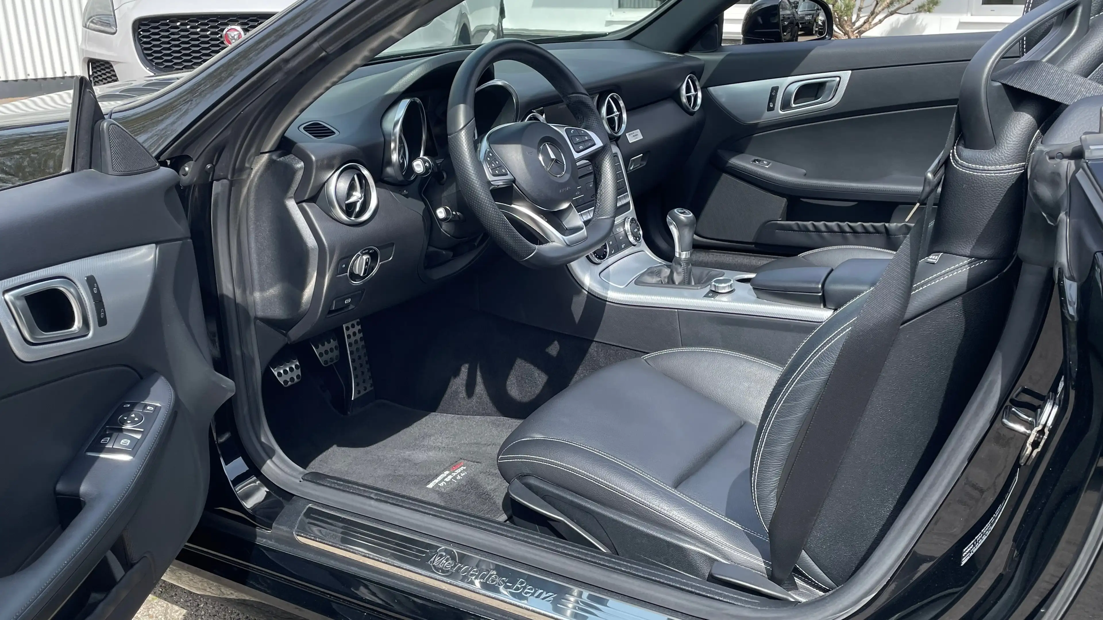 Mercedes-Benz SLC 180 SLC limitierte"Edition BRABUS" 1 of 40+ILS LED+1Hd — photo 5