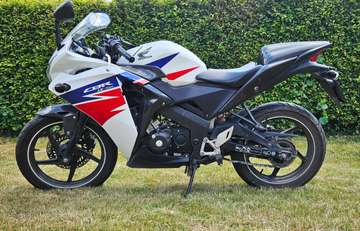 Serial Success CBR125R Sportive 2013