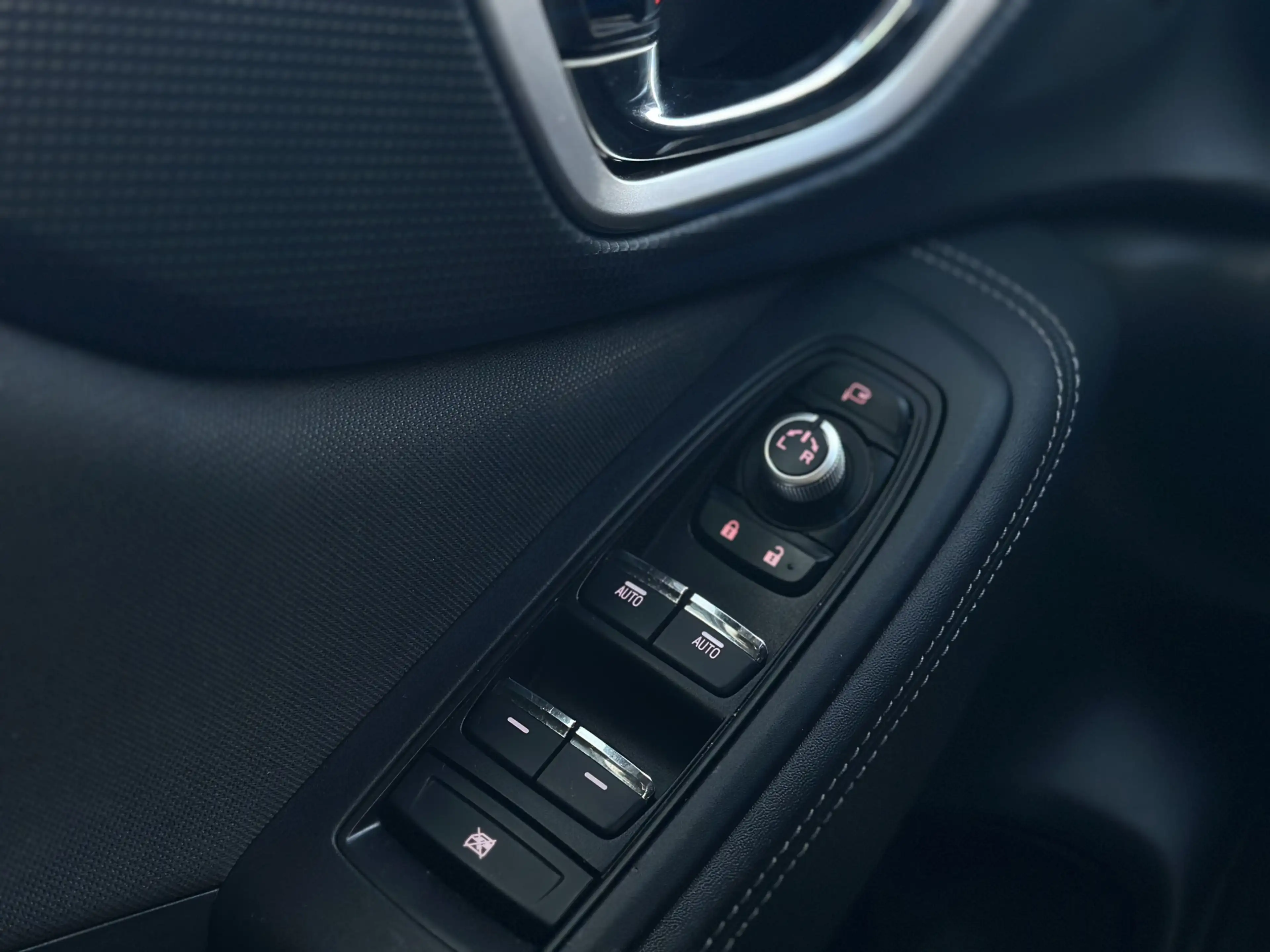 Subaru Forester 2.0i e-BOXER Comfort Trekhaak / Camera / Stoel stu — photo 40