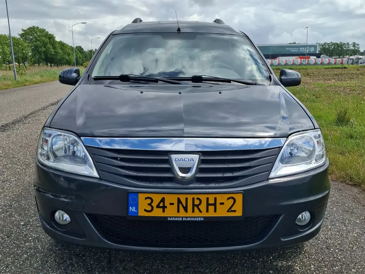 Dacia Logan Logan 1.6 Blackline Gri - 1