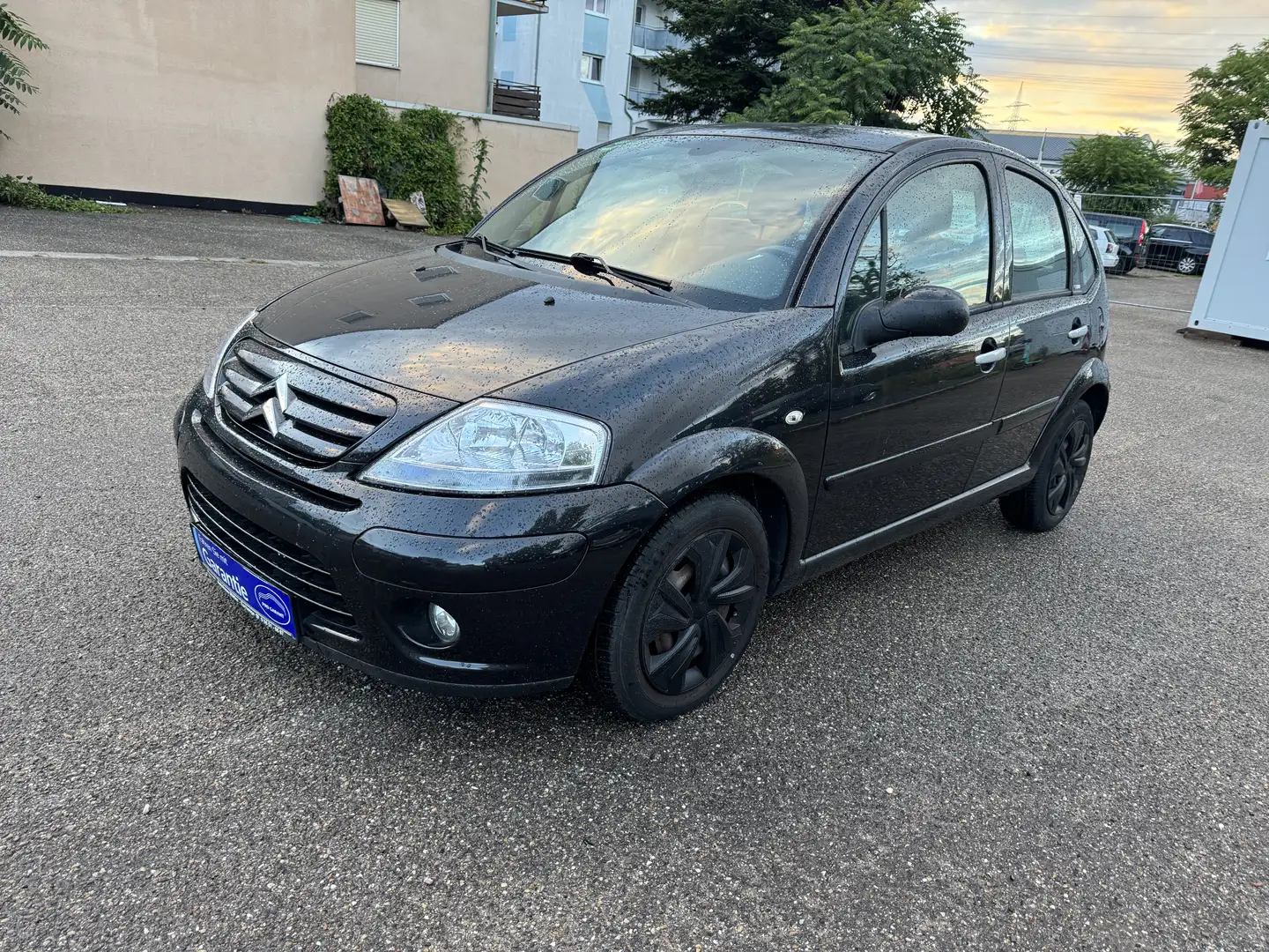 Citroen C3 1.4 Tonic Noir - 1