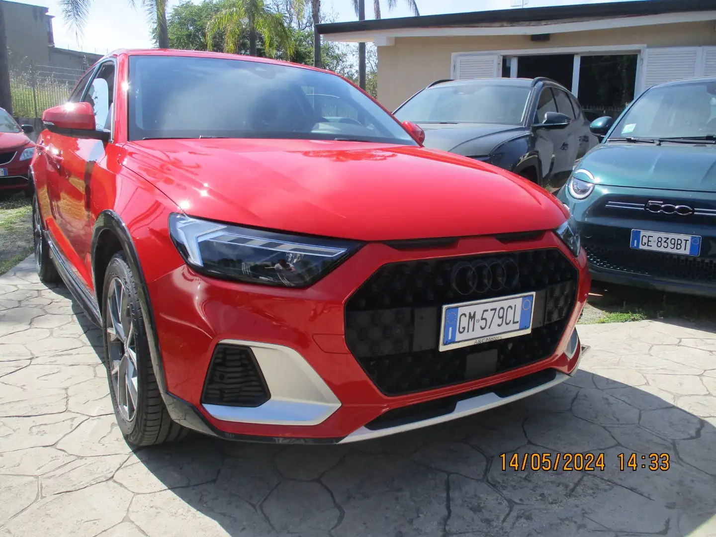 Audi A1 A1 citycarver 35 TFSI S tronic Identity Contrast Rojo - 2