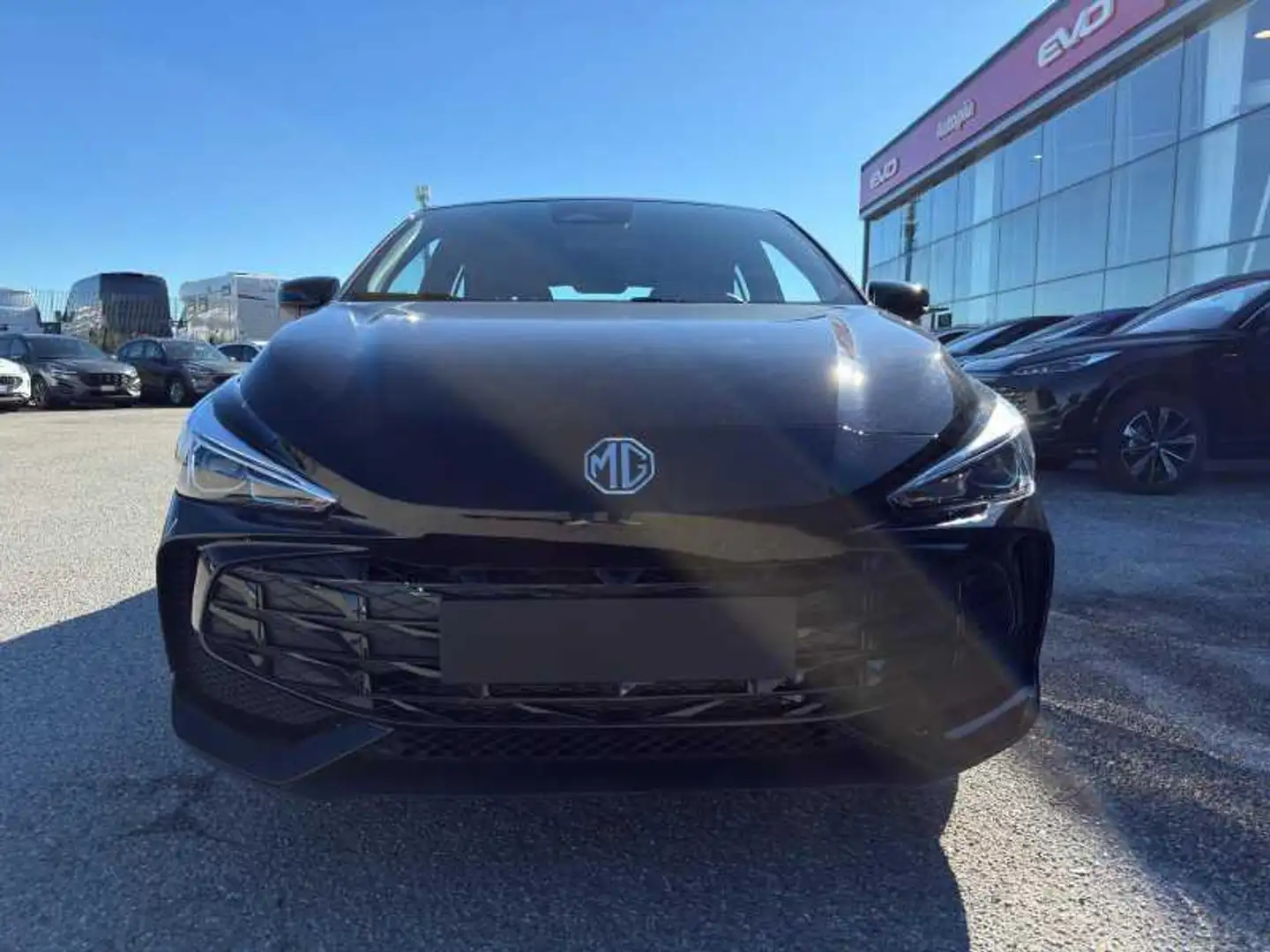 MG MG3 1.5 comfort Schwarz - 2