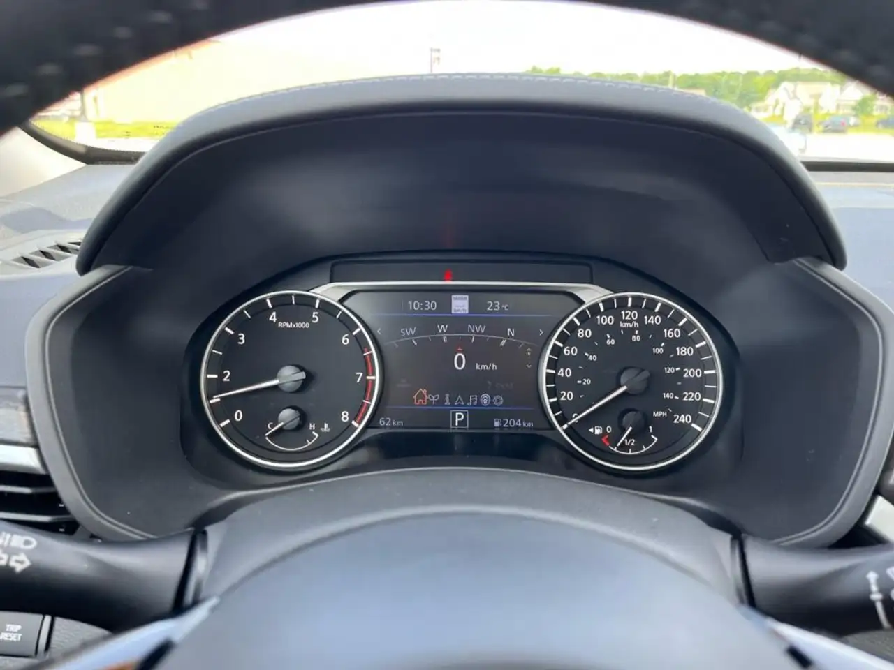 Nissan Altima снимка Nissan Altima