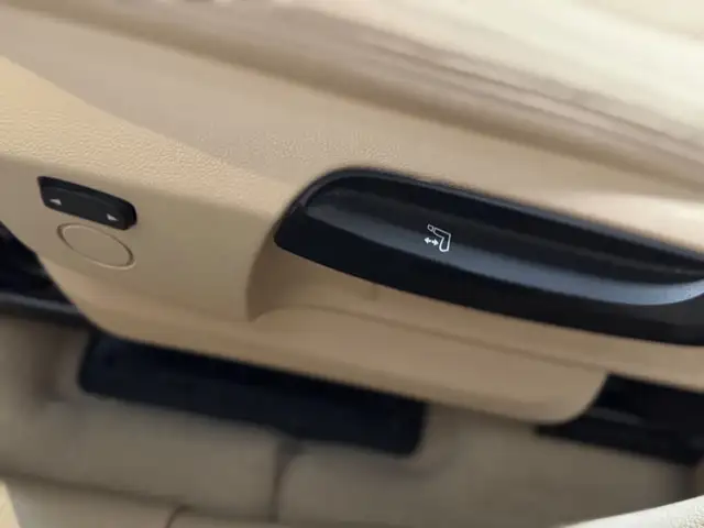 BMW 2 Series view 14