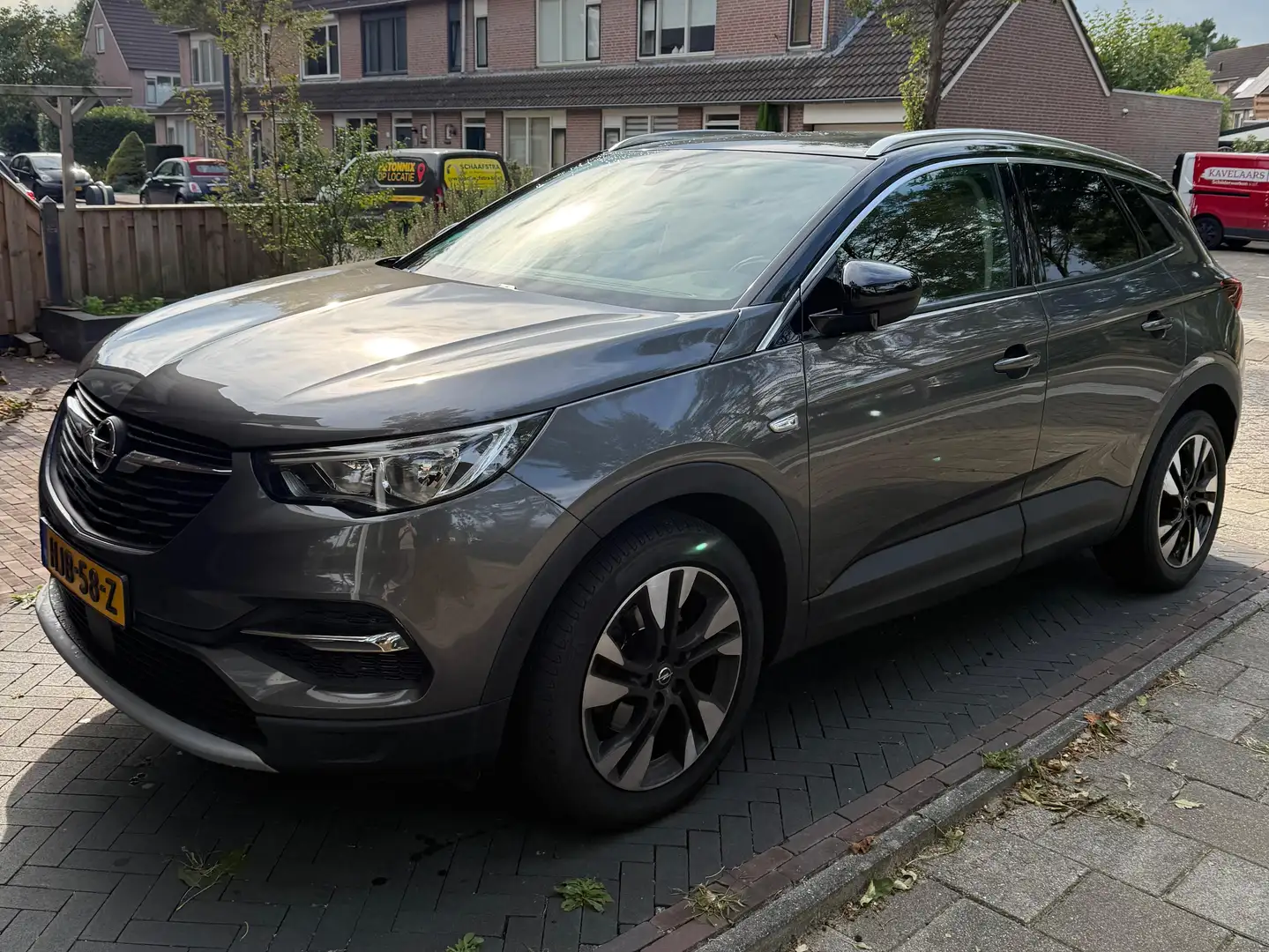 Opel Grandland X Grandland X 1.2 Turbo Innovation Gri - 2