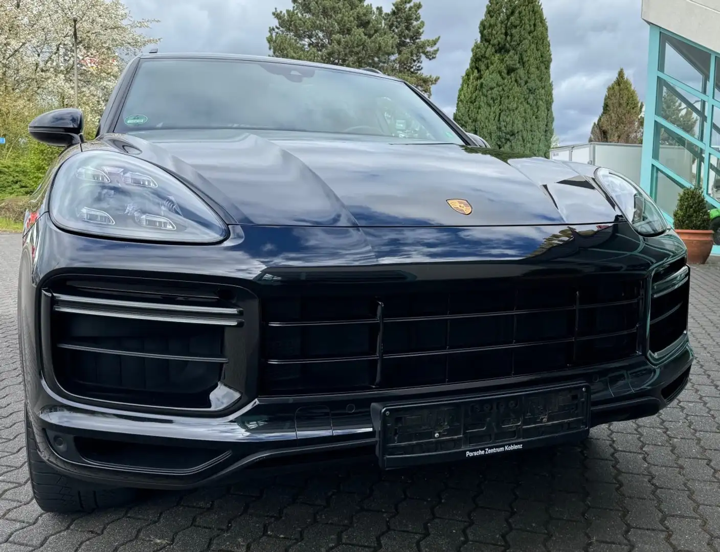 Porsche Cayenne Turbo Topausstattung Negro - 2