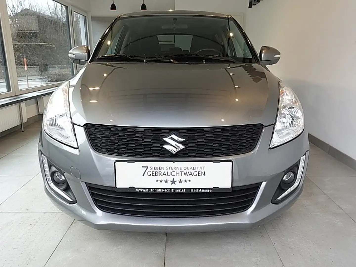 Suzuki Swift 1,2 Sondermodell So City Aut. Gris - 2