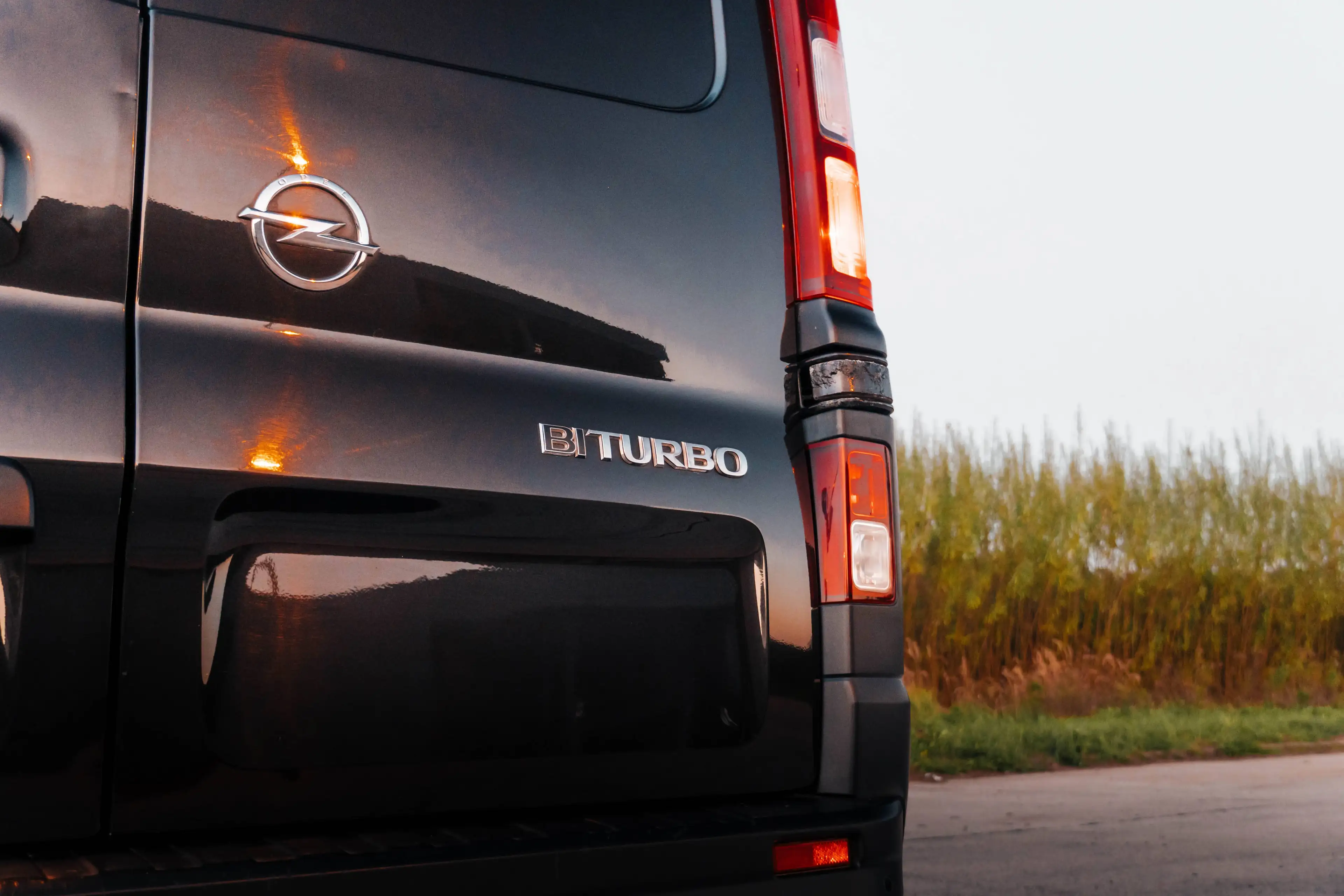 Opel Vivaro 1.6 CDTi L2H1 BiTurbo | uitneembare camperuitrusting — photo 13