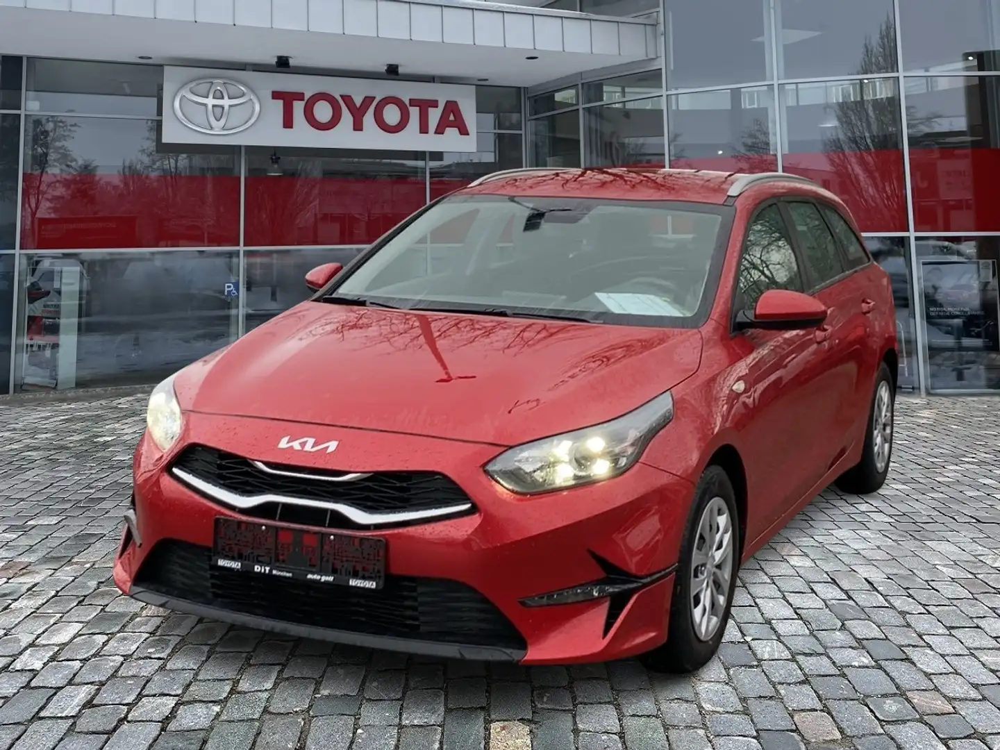 Kia Ceed SW / cee'd SW Ceed Sportswagon 1.5 T-GDI  Spirit Червоний - 1