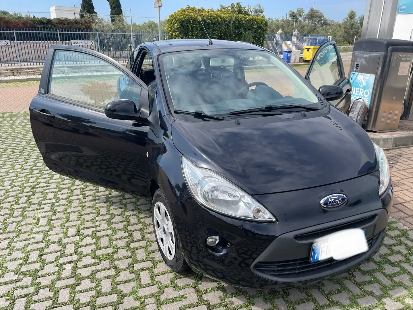 Ford Ka/Ka+ Ka 1.2 Black&White edition 69cv - 1