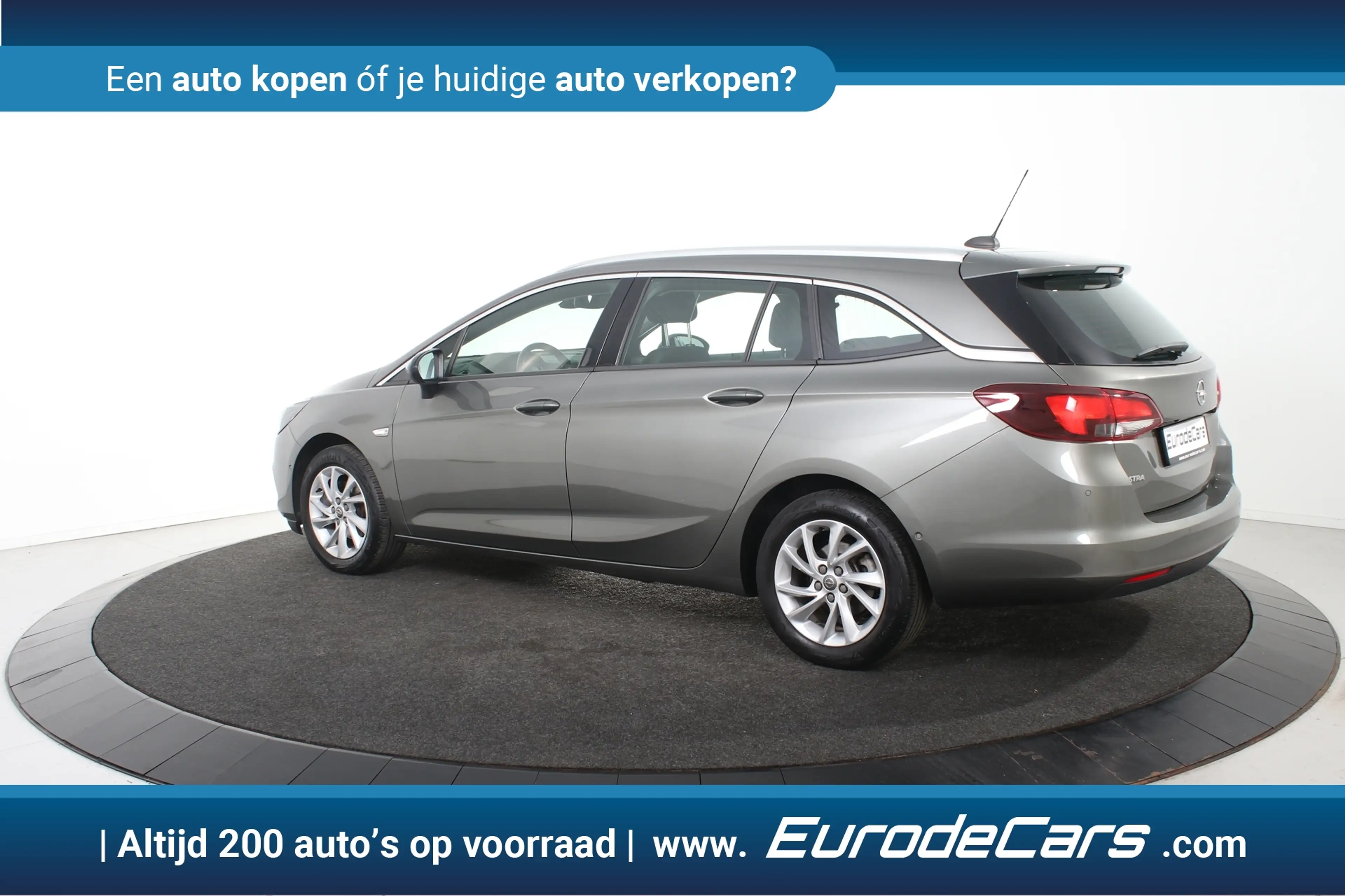 Opel Astra Sports Tourer 1.2 *1ste Eigenaar*Leer*Navigatie* — photo 8