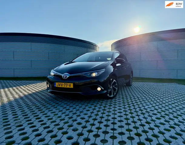 Toyota Auris 1.8 Hybrid Aspiration | NAVI | Park. cam | CC | 5D