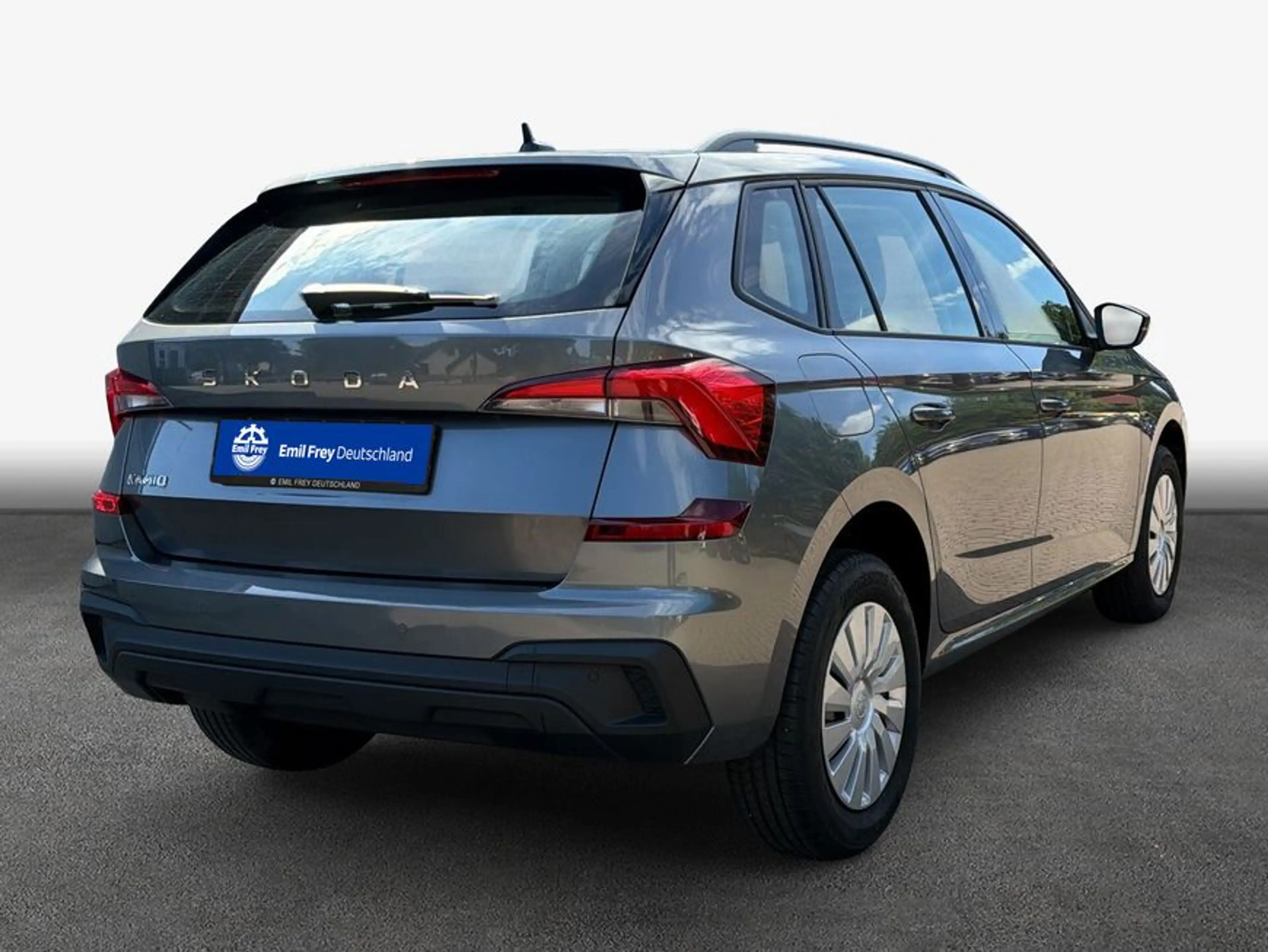 Skoda Kamiq 1.0 TSI Essence LED SHZ PDC GRA Smartlink — photo 2
