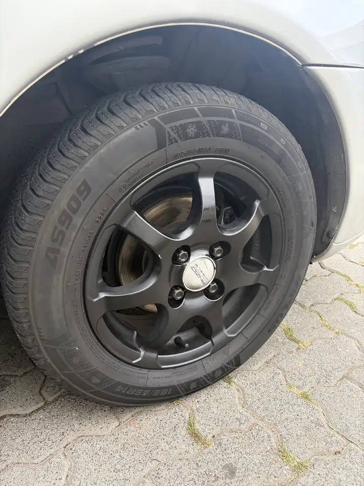 Mitsubishi Carisma 1600 GL, foto 7