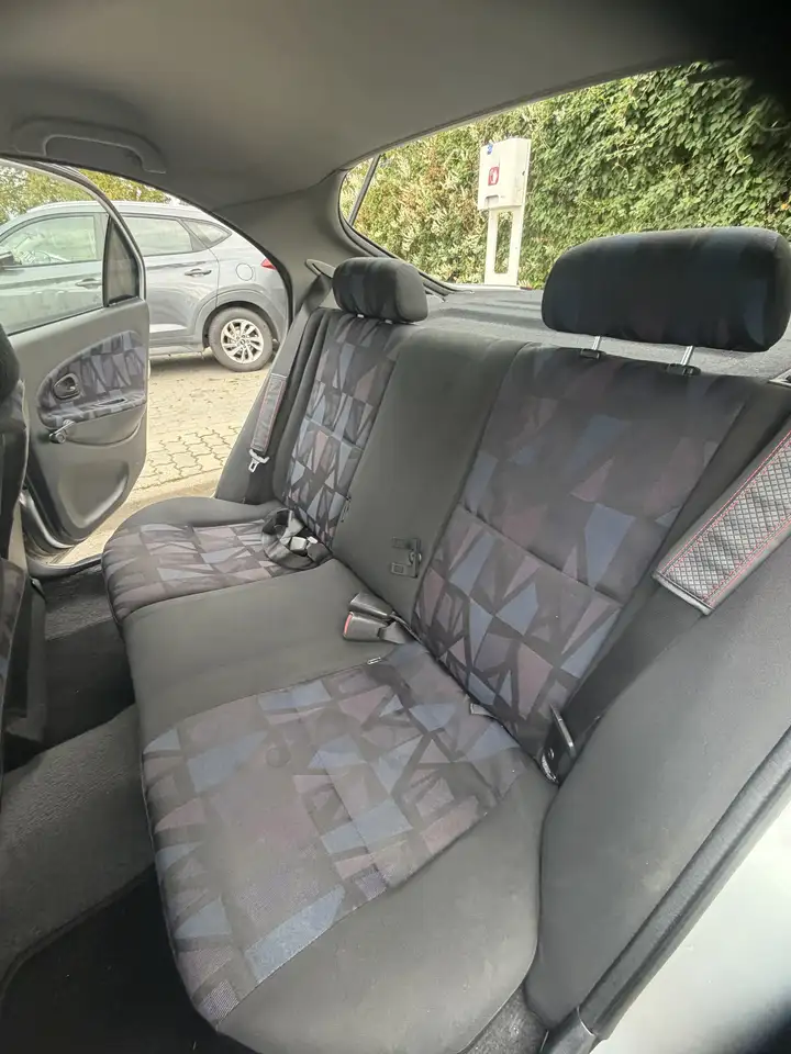 Mitsubishi Carisma 1600 GL, foto 11