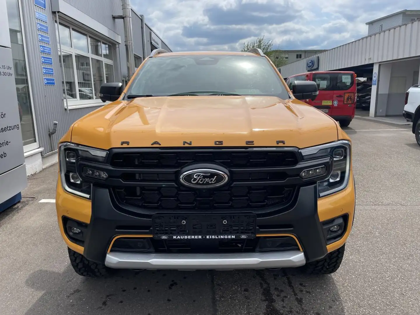Ford Ranger Wildtrak X 205 PS Automatik * Sofort Verfügbar* Orange - 2