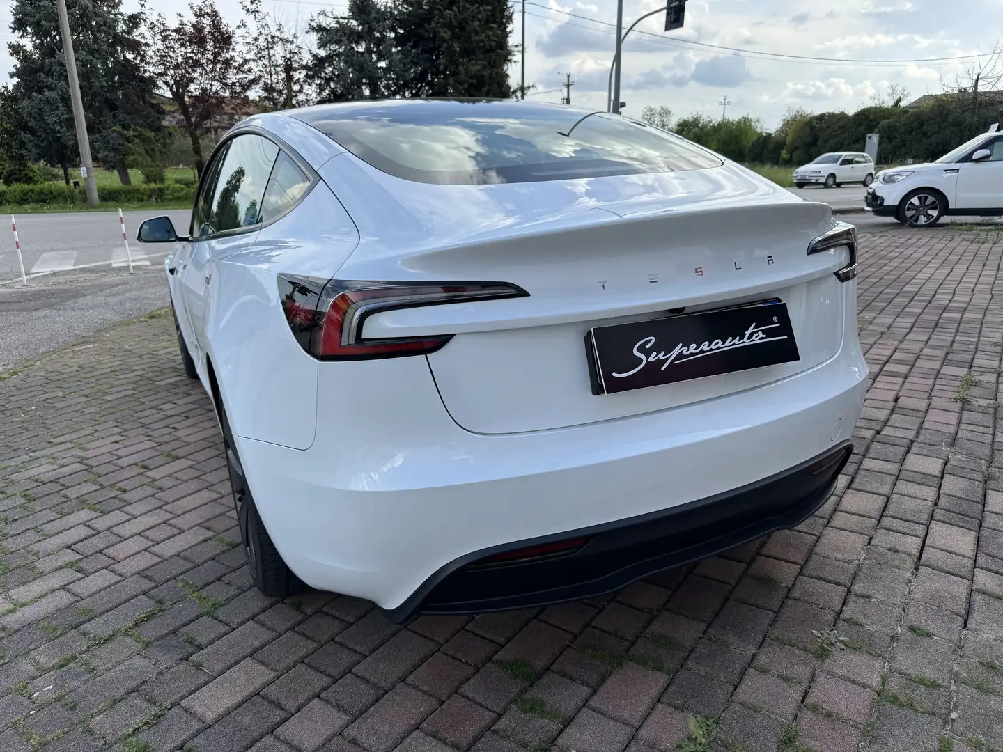 Tesla Model 3 VEICOLO KM 0  * TREVISO * Bianco - 2