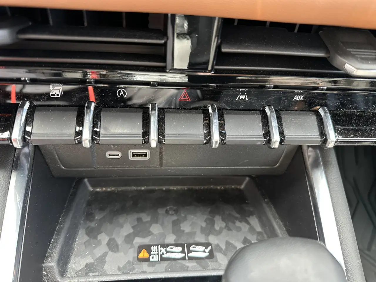 GMC Canyon снимка GMC Canyon