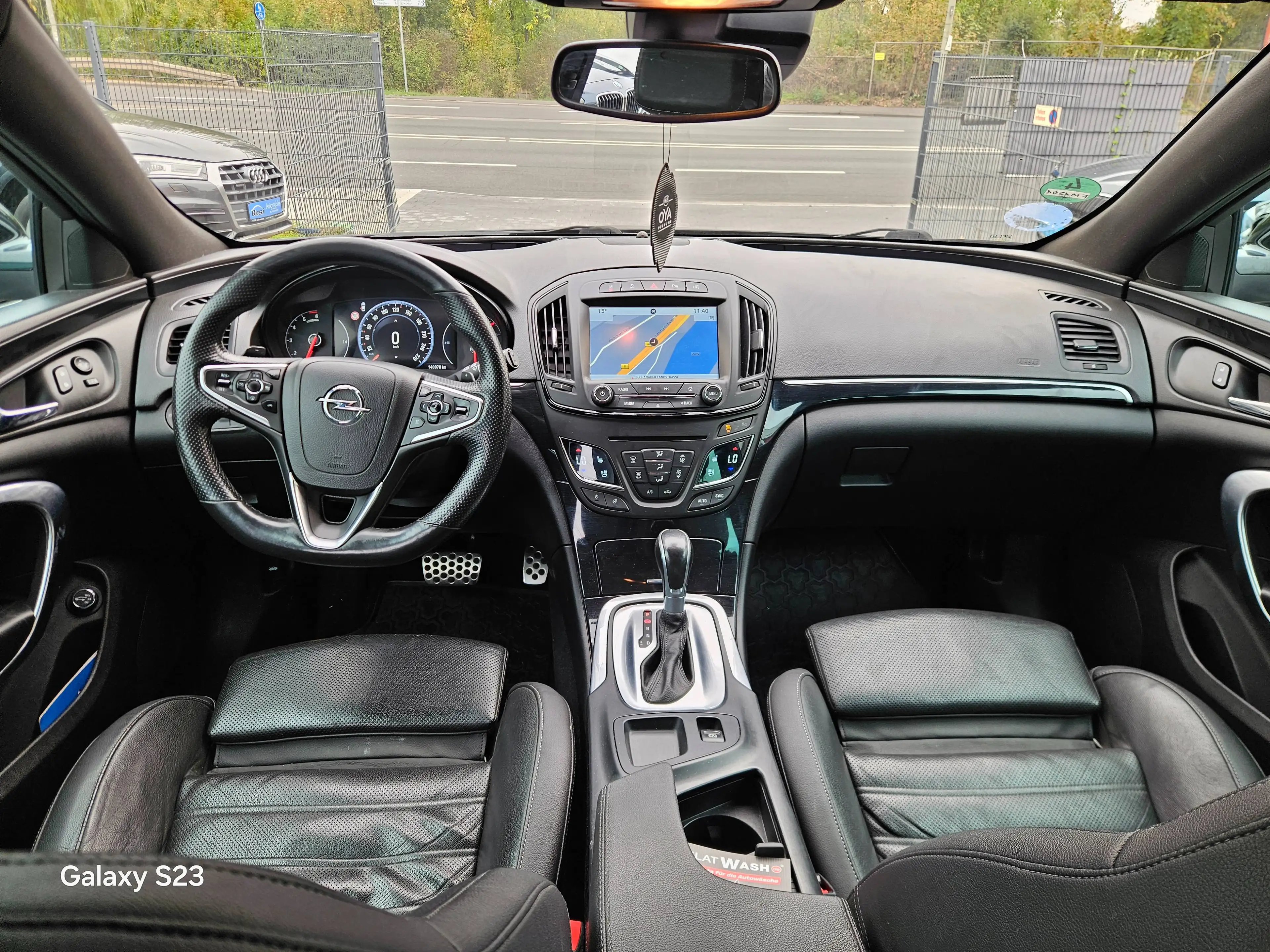 Opel Insignia Business Innovation — photo 14