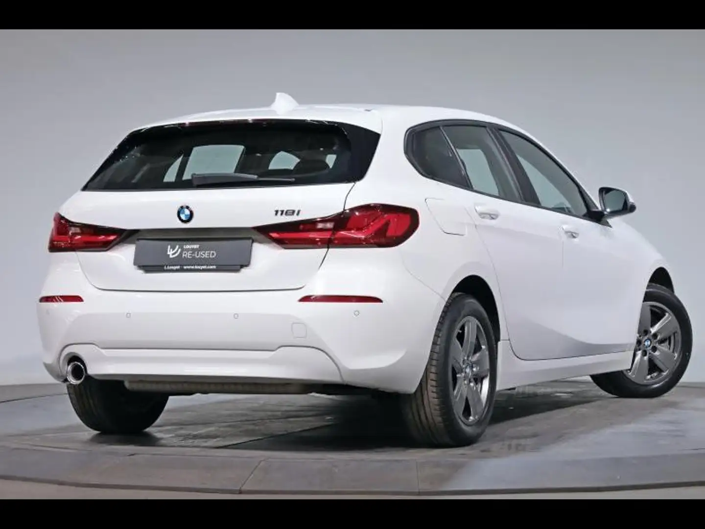 BMW 118 i Hatch Wit - 2