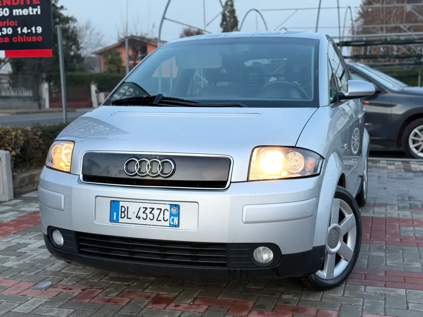 Audi A2 1.4 16V Grijs - 1