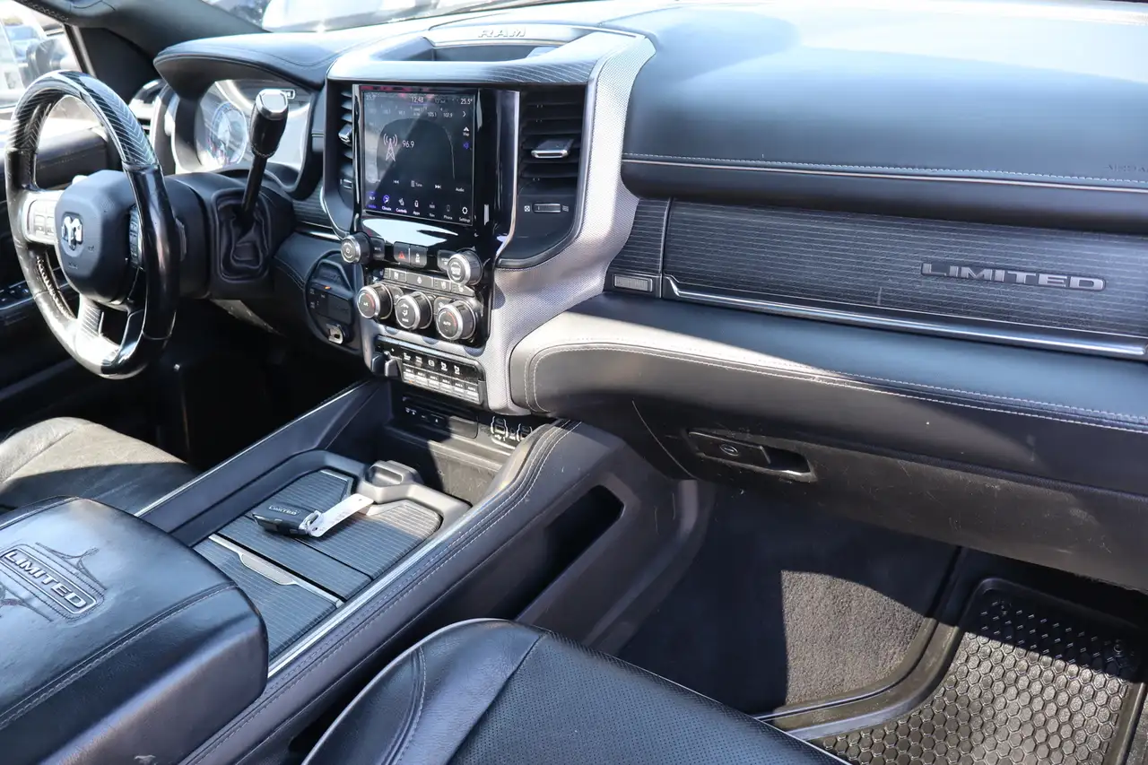 RAM 2500 снимка RAM 2500