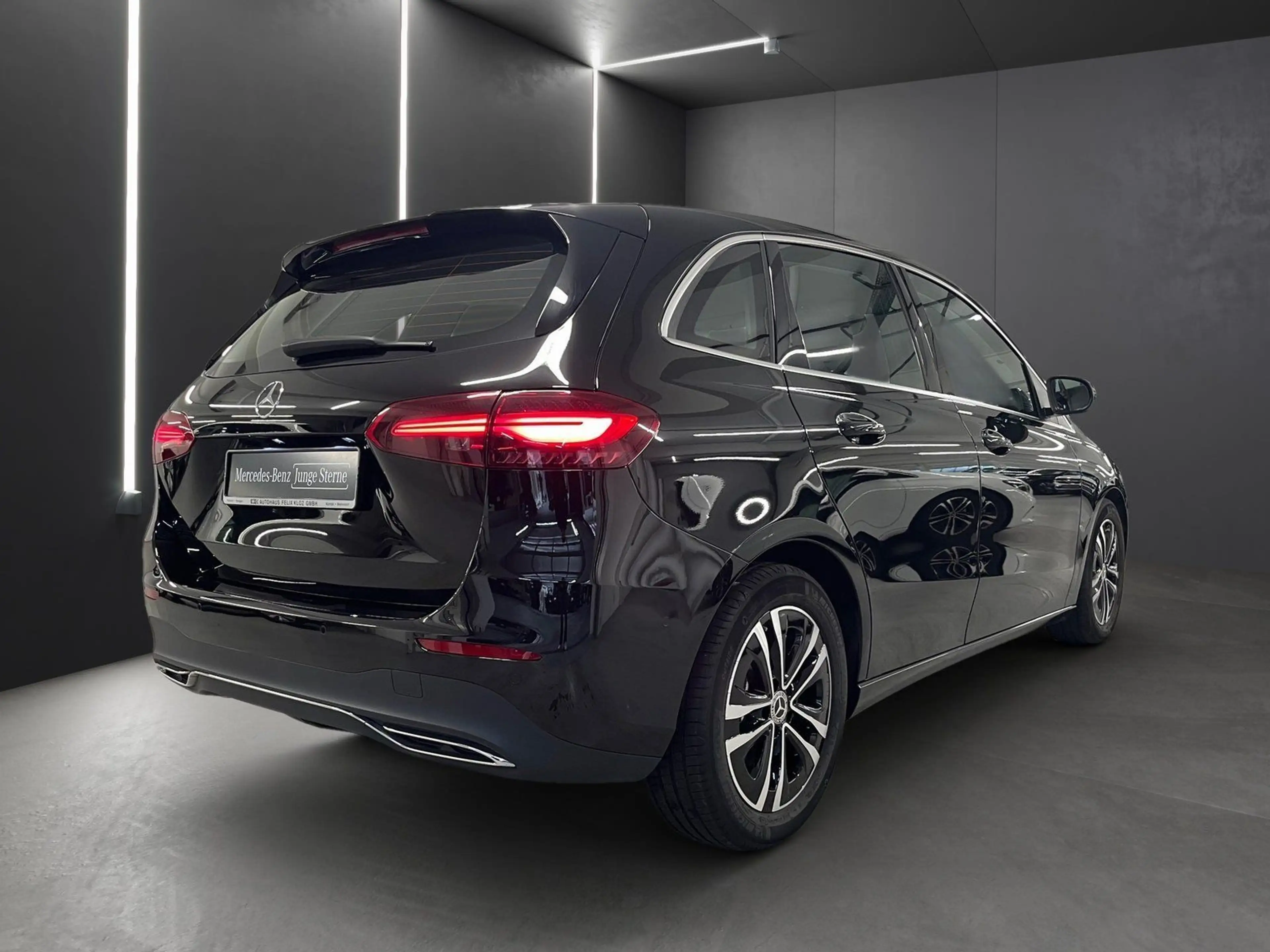 Mercedes-Benz B 200 Progressive Adv.*AHK*Totwinkel*Memory*LED* — photo 3