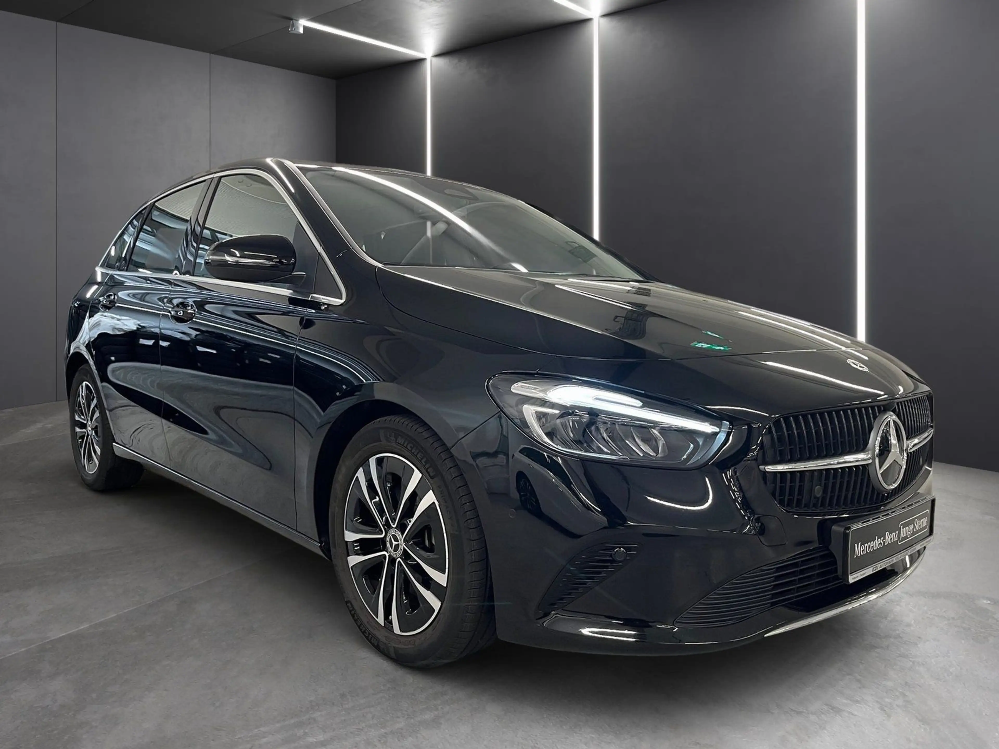 Mercedes-Benz B 200 Progressive Adv.*AHK*Totwinkel*Memory*LED* — photo 2