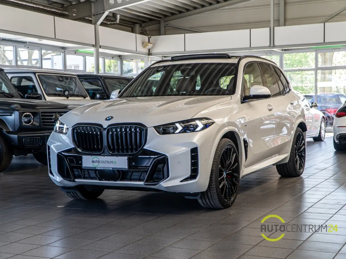 BMW X5 50e M Sport Inno Sky Travel Luft Carbon Weiß - 2