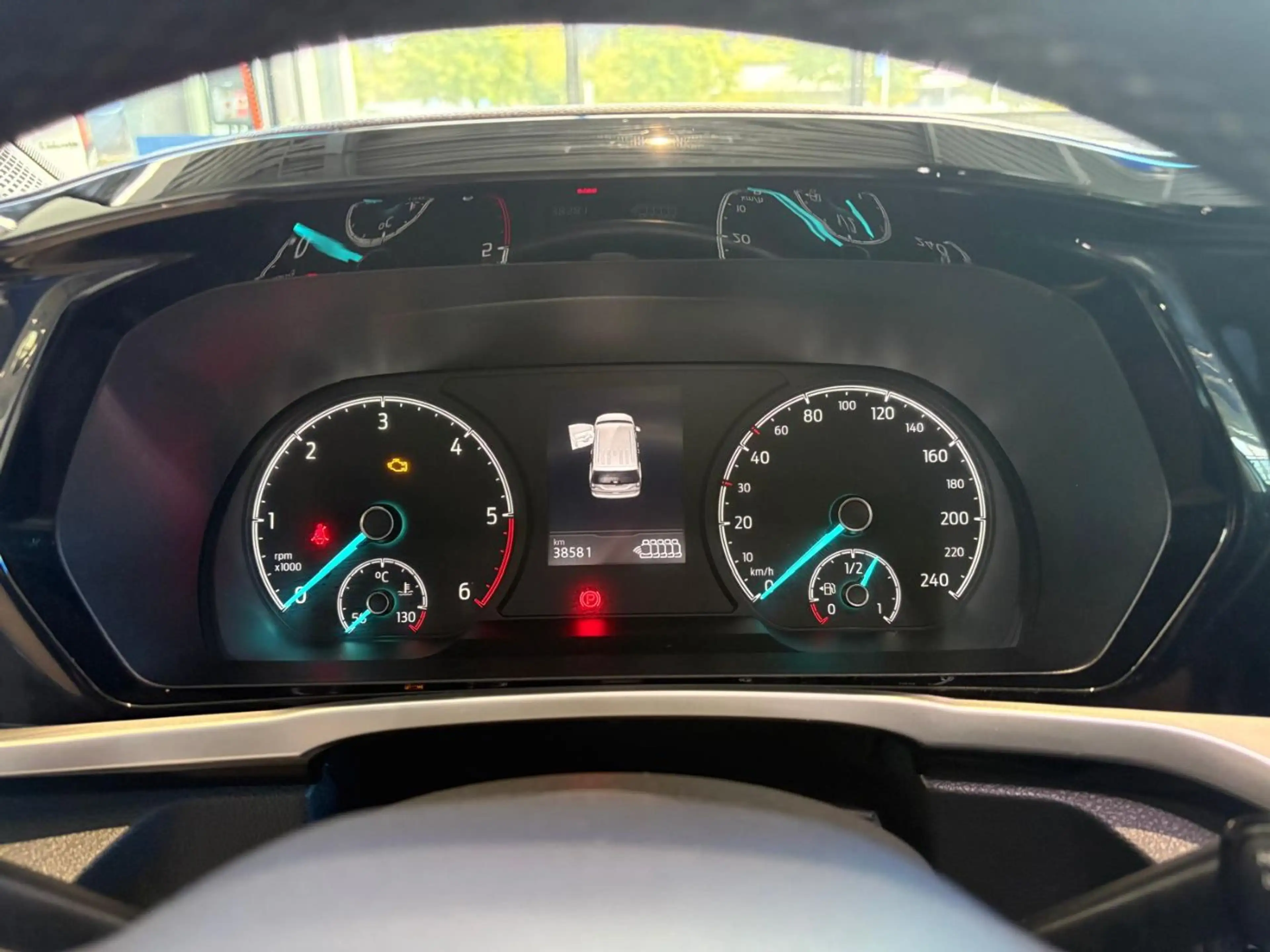 Ford Grand Tourneo Connect 2.0 Active LED PANO NAV KAM — photo 19
