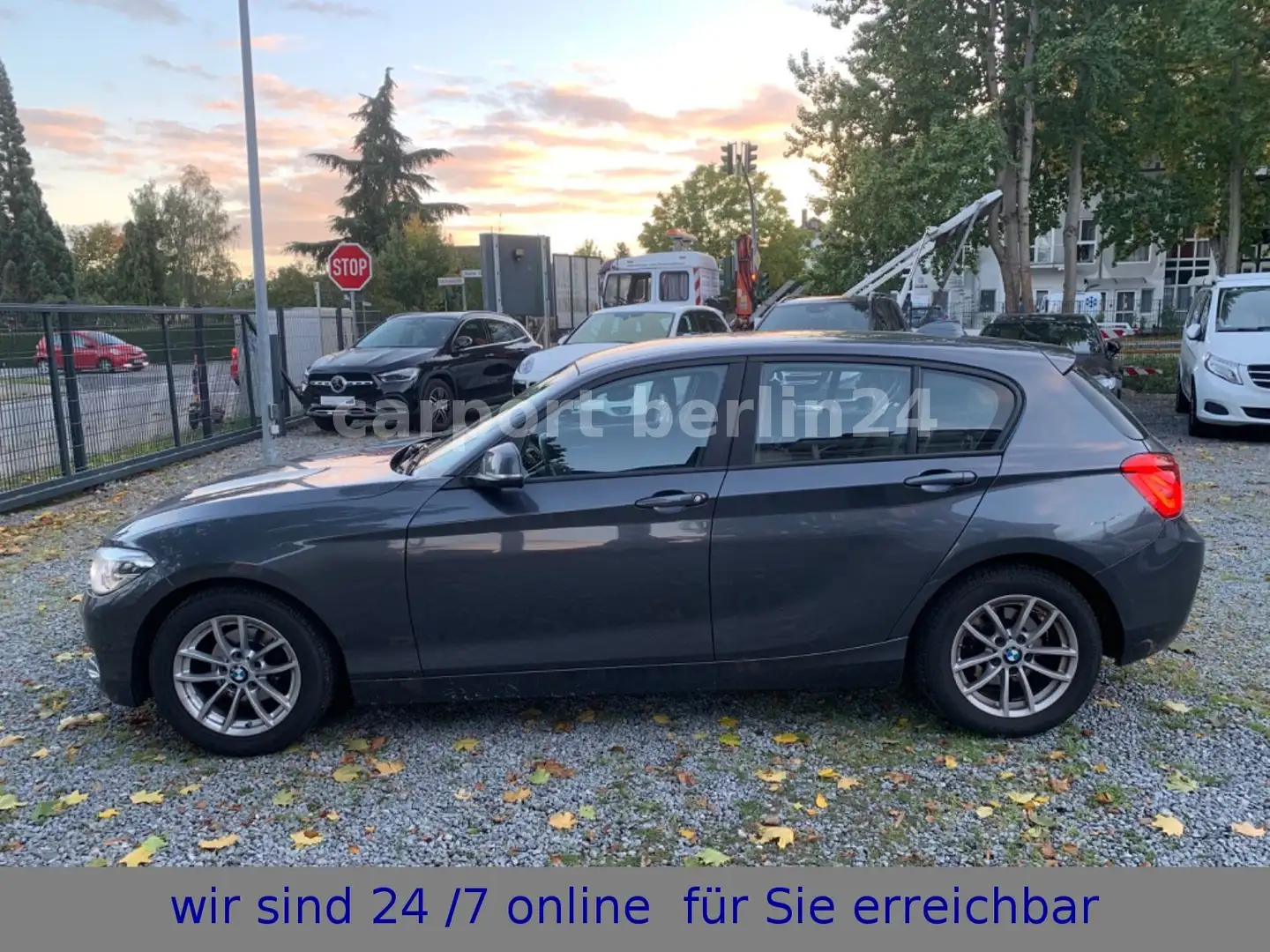 BMW 118 Baureihe 1 Lim. 5-trg. 118d Advantage Grau - 2
