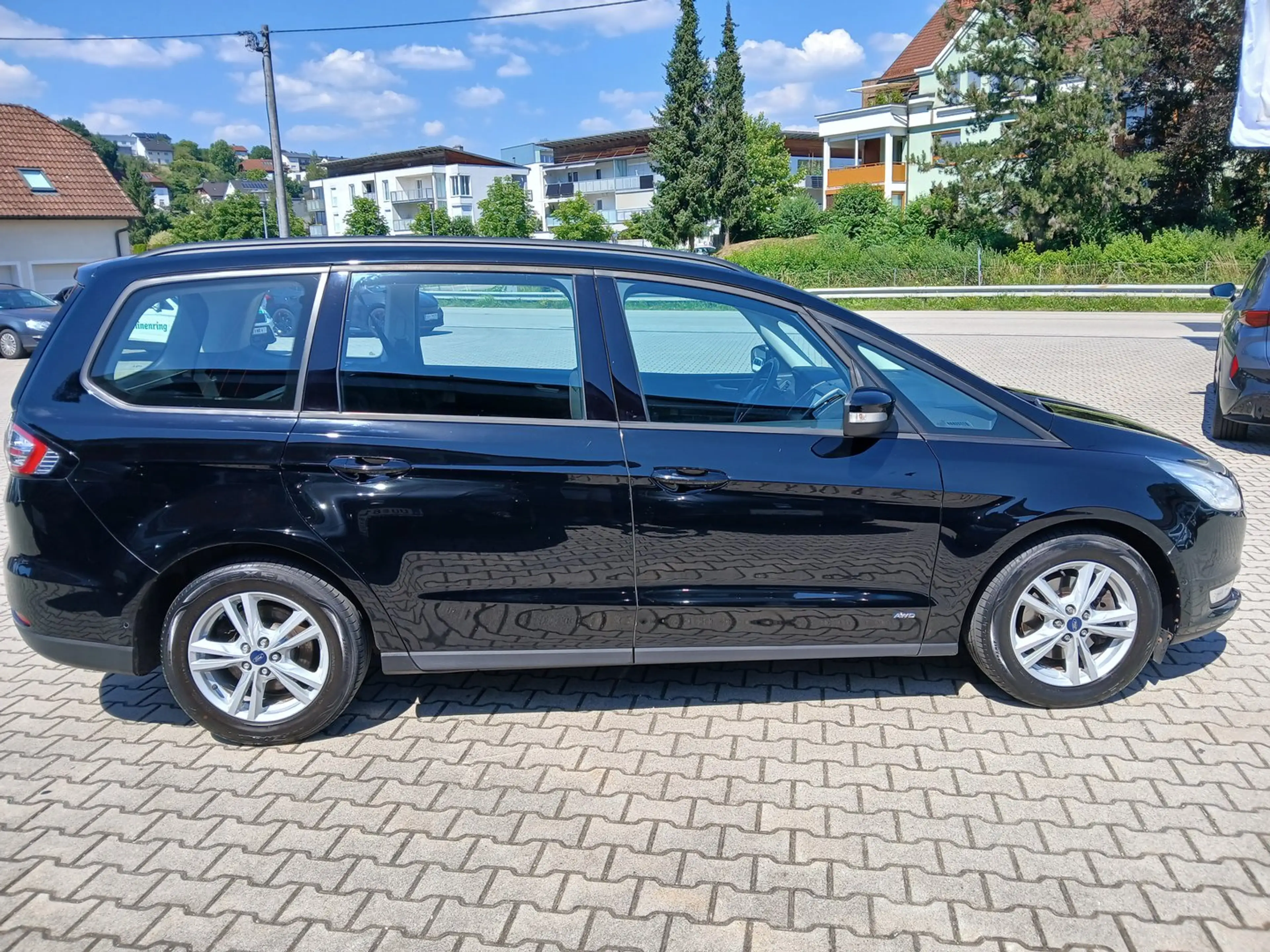 Ford Galaxy 2,0 TDCi AWD Trend Start/Stop — photo 9