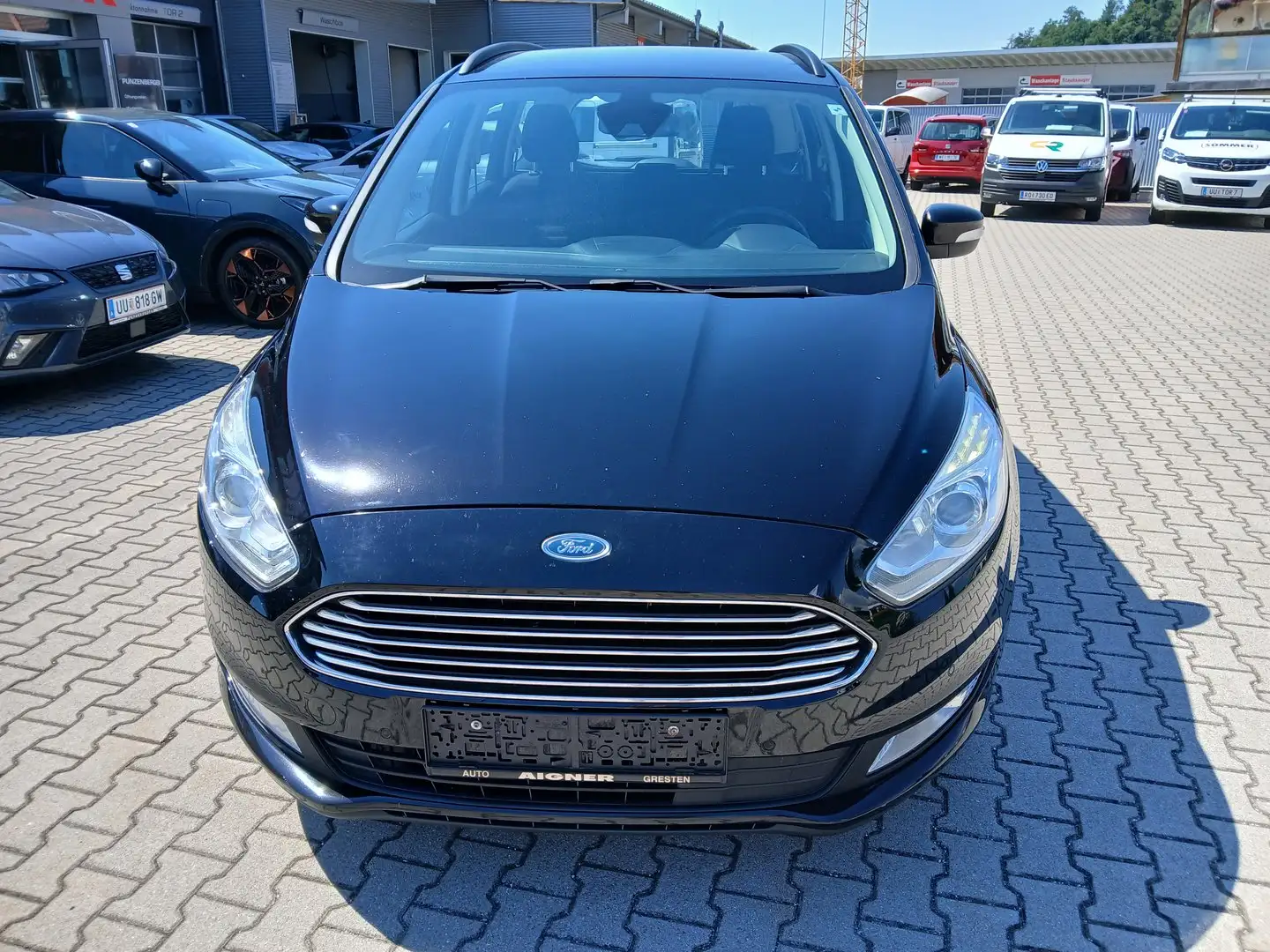 Ford Galaxy 2,0 TDCi AWD Trend Start/Stop Schwarz - 2