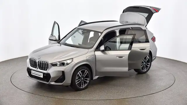 BMW X1 xDrive25e Ansicht 9