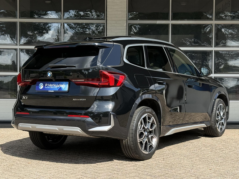 BMW X1 xDrive23i X LINE | PANORAMA | SPORTSTOELEN | ELEKT — photo 8