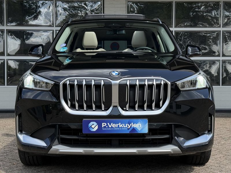 BMW X1 xDrive23i X LINE | PANORAMA | SPORTSTOELEN | ELEKT — photo 11