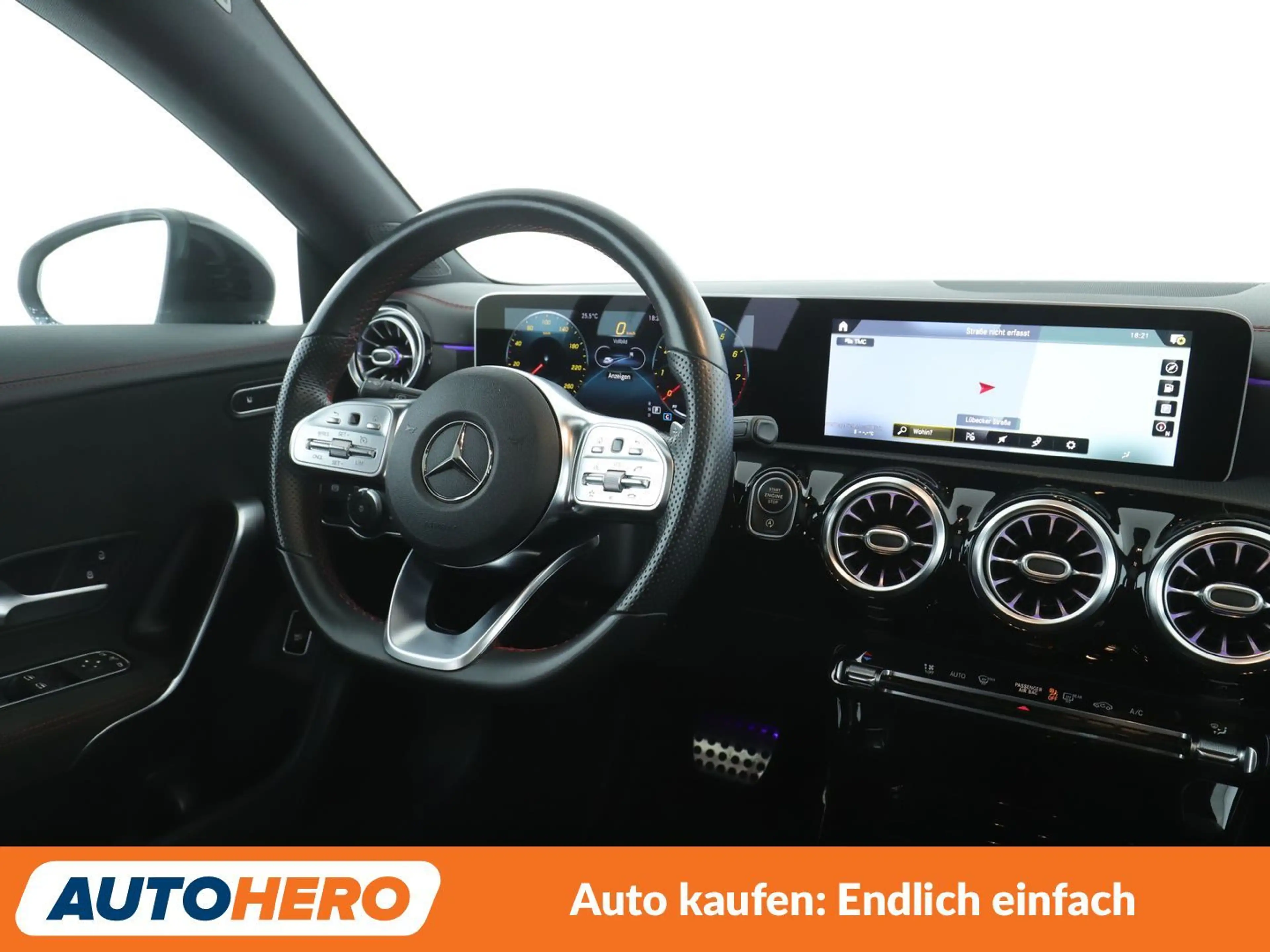 Mercedes-Benz CLA 180 CLA 180 Shooting Brake AMG Line — photo 13