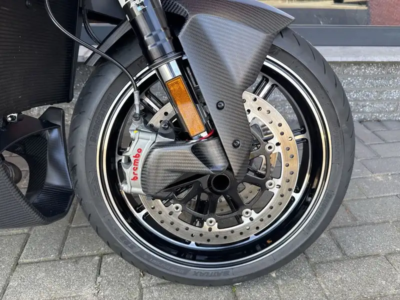 KTM BRABUS 1300 R - foto 5