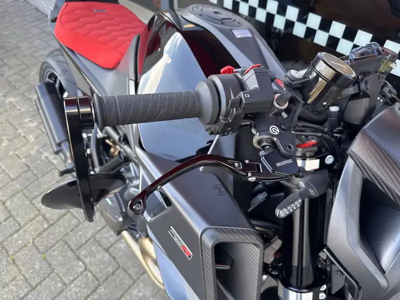 KTM BRABUS 1300 R - foto 8