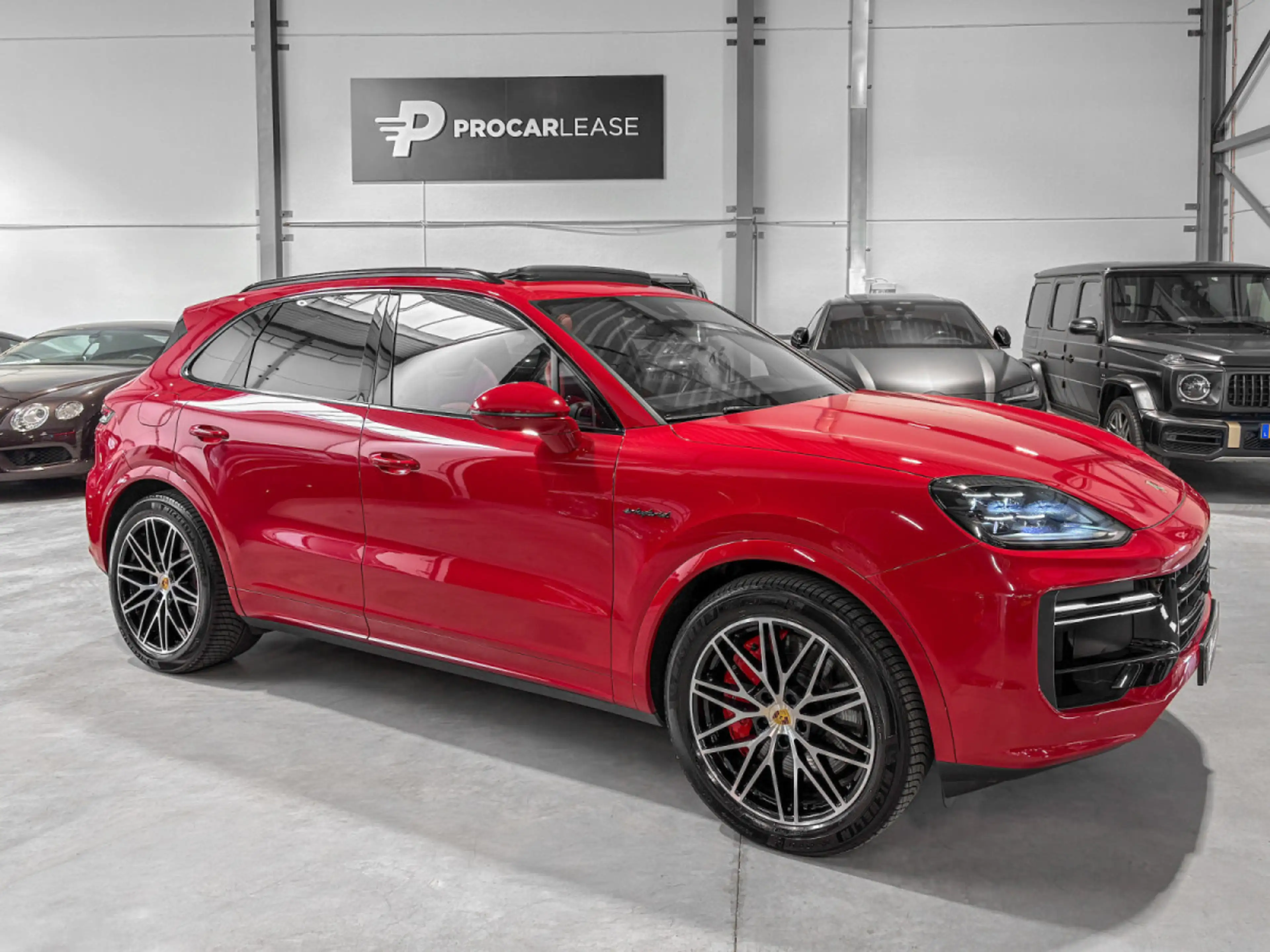 Porsche Cayenne COUPE TURBO E-HYBRID//21/BURMESTER/HEADUP/360°/SOF — photo 7