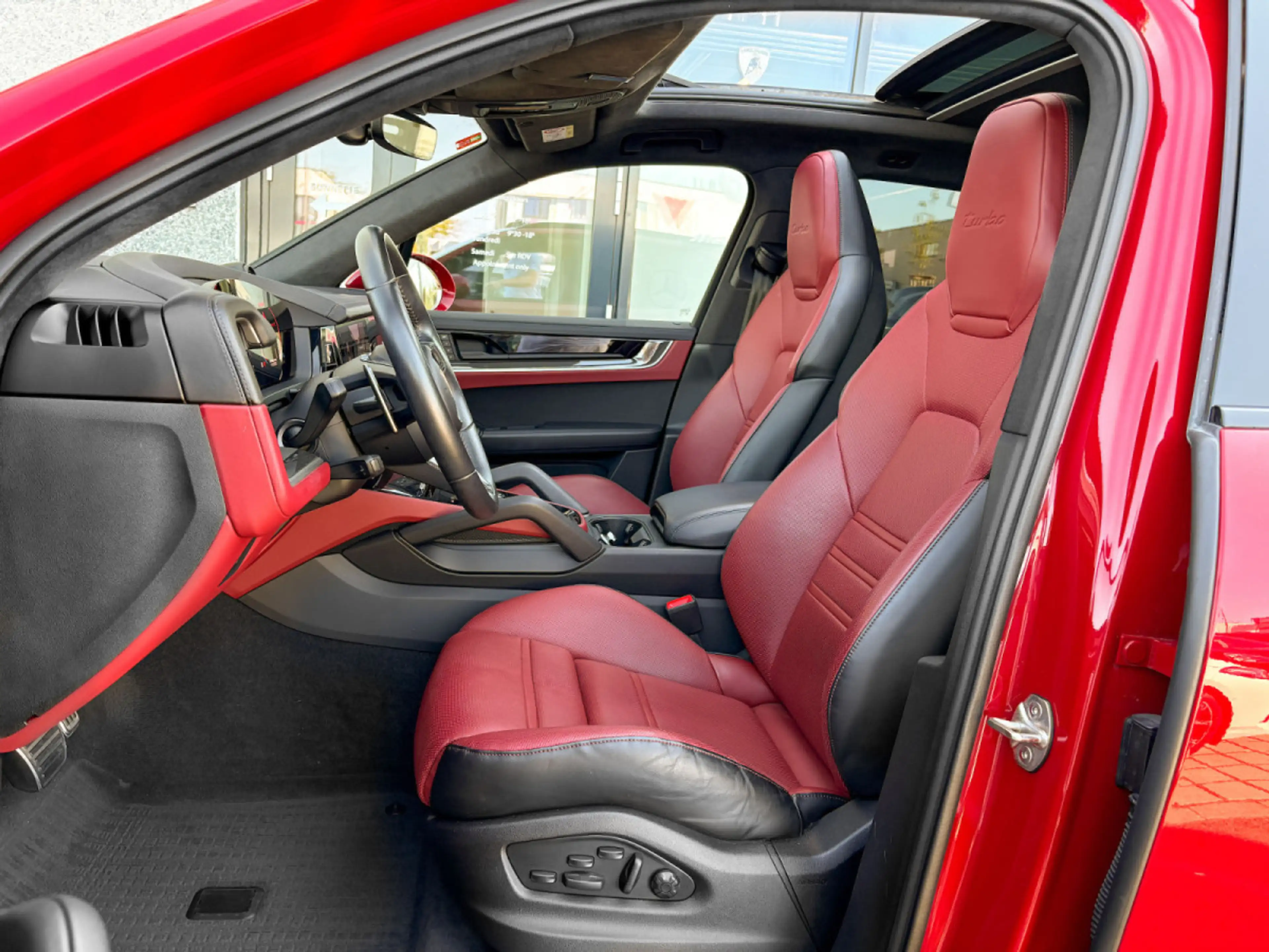 Porsche Cayenne COUPE TURBO E-HYBRID//21/BURMESTER/HEADUP/360°/SOF — photo 4