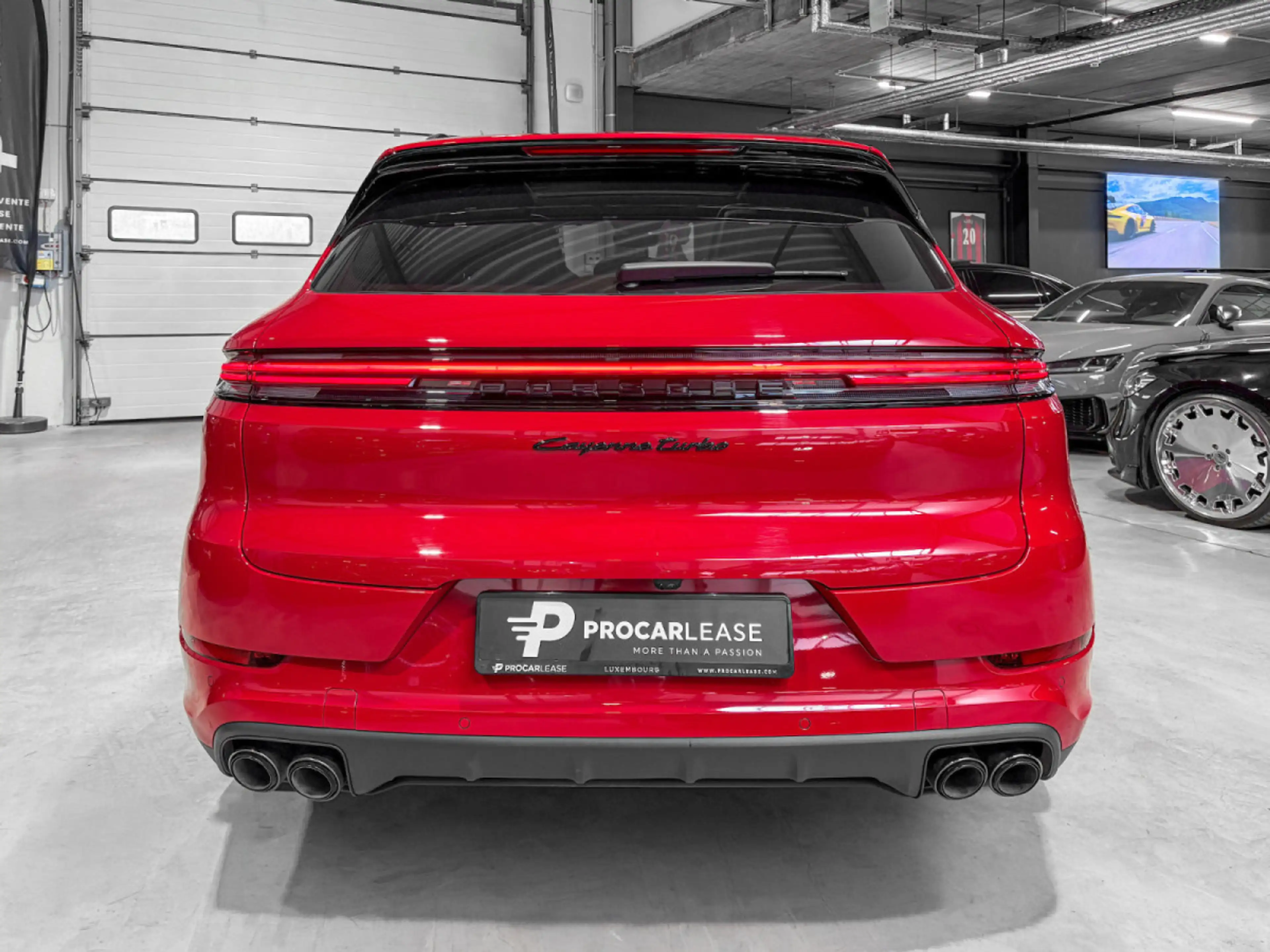 Porsche Cayenne COUPE TURBO E-HYBRID//21/BURMESTER/HEADUP/360°/SOF — photo 15