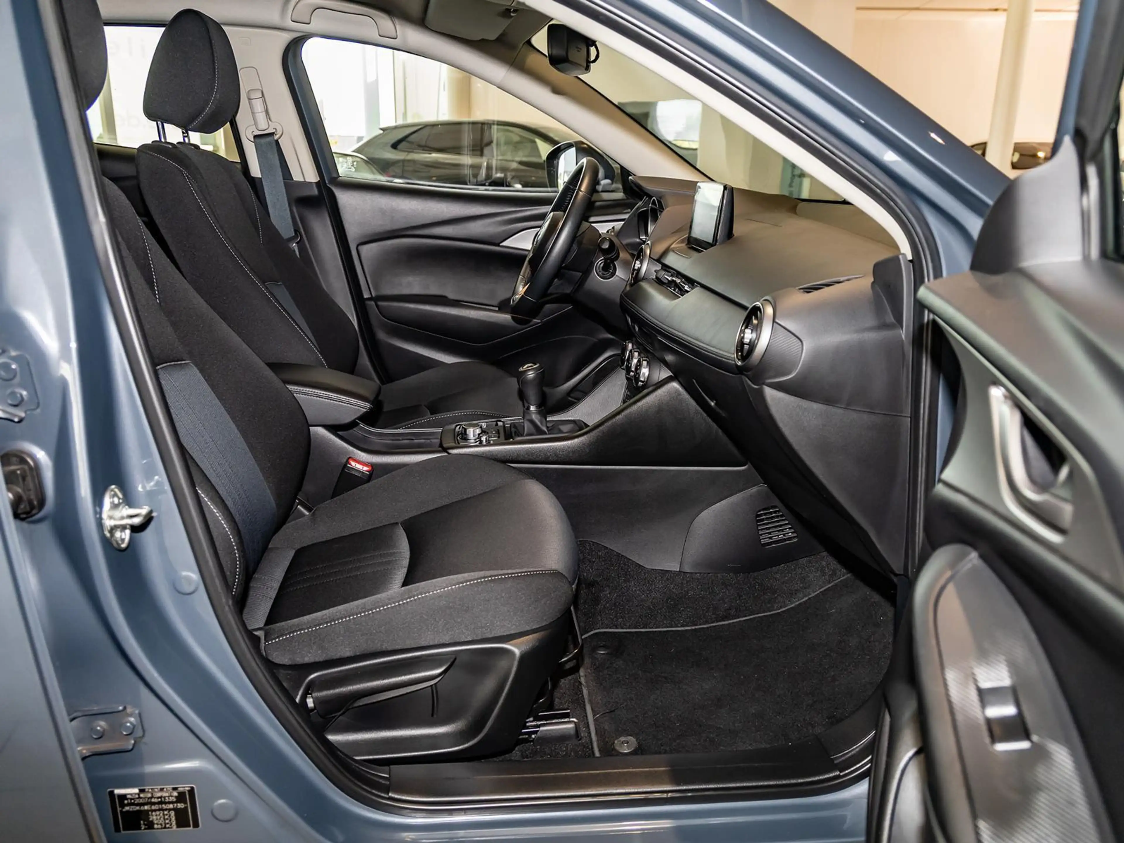 Mazda CX-3 2.0 SKYACTIV-G 121 Advantage NAVI SHZ PDC — photo 8