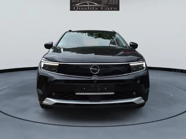 Opel Grandland X view 2