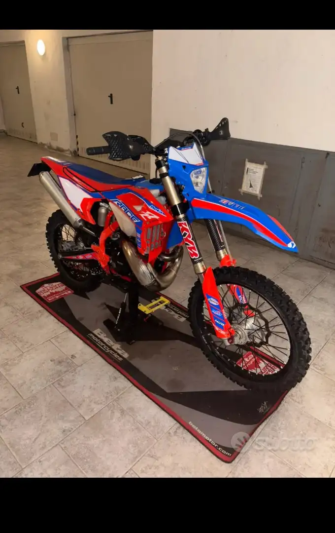 Beta RR 250 60 ore gomma nuova pasticche posteriori nuove - 1